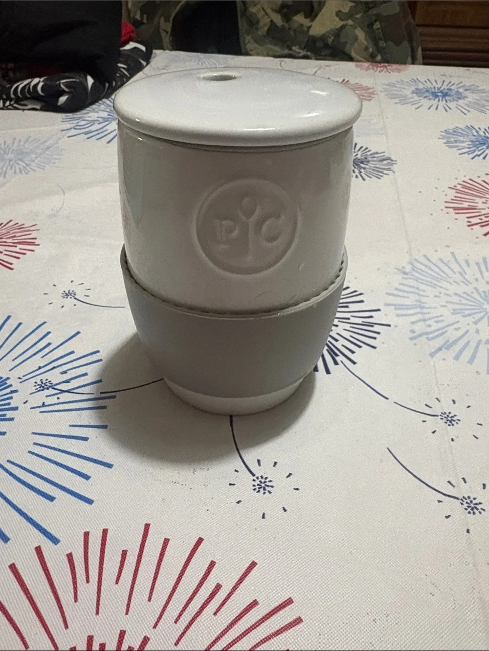 PAMPERED CHEF CERAMIC EGG COOKER